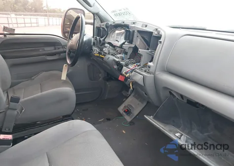 2006 Ford F-250 Lariat/Xl/Xlt z USA, uszkodzony, nr VIN 1FTSW21P06EB55500